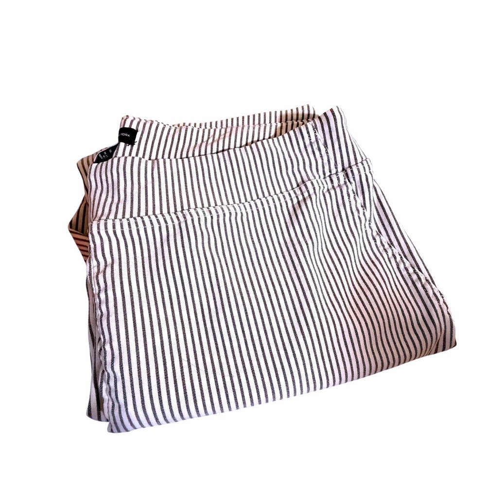 Jones New York JNY Striped Pull On Pants Women's 14W Black White Tapered Stretch